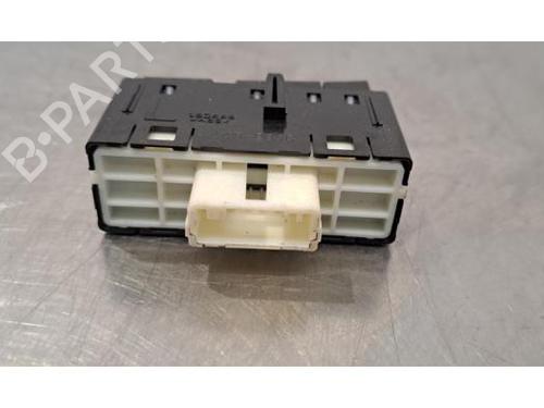 Switch LEXUS RX (_L2_) 450h AWD (GYL25_, GYL26_, GYL25, GYL26, GYL25R, GYL26R) | BP33307359I30 - Image 2