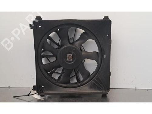 Used Radiator fan Radiator fan TESLA MODEL S (5YJS) 100D AWD (422 hp) 40288941 40288941