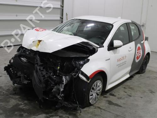 Pantalla multifuncion TOYOTA YARIS (_P21_, _PA1_, _PH1_) 1.5 Hybrid (MXPH10, MXPH11) | BP30663339C48 