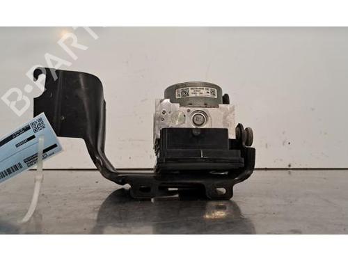 Used ABS pump PEUGEOT 2008 I (CU_) 1.2 THP 110 / PureTech 110 (110 hp) 32664732