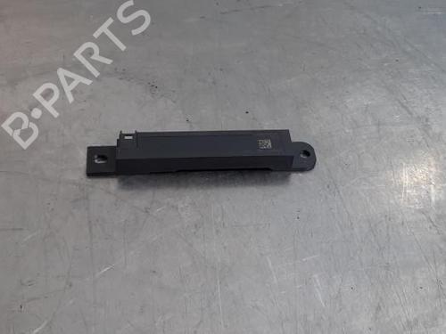 Antenne/Base Antenne/Base MERCEDES-BENZ GLE (V167) GLE 350 de 4-matic (167.106) (333 hp) 39892756 39892756