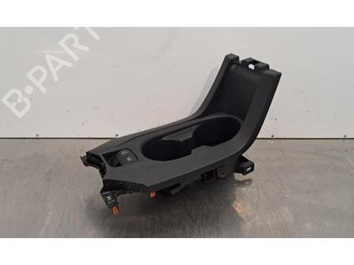 Porte-gobelet/Objets TOYOTA COROLLA Hatchback (_E21_, _EA1_, _EH1_) 1.8 Hybrid (ZWE211, ZWE219) (122 hp) 31692101