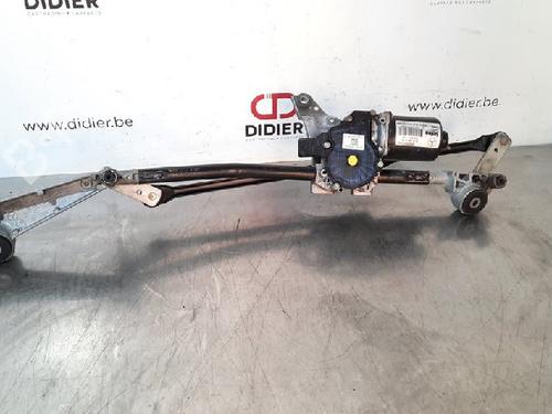 Used Front wiper motor MERCEDES-BENZ CLA Shooting Brake (X117) CLA 180 (117.942) (122 hp) 10880894