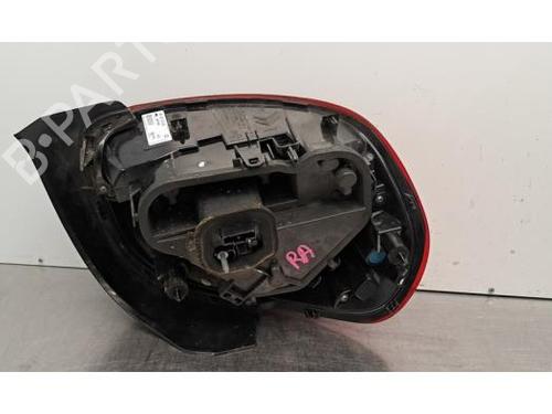 Right taillight CITROËN C3 III (SX) 1.2 PureTech 82 | BP40614657C35 - Image 4