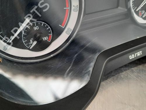 Instrument cluster SKODA OCTAVIA III (5E3, NL3, NR3) 1.0 TSI | BP15027292C47 