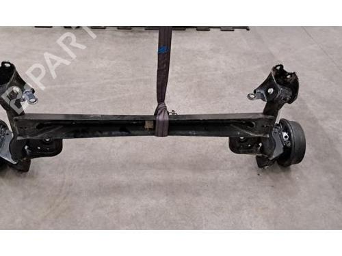 Used Rear axle Rear axle DACIA DUSTER (HM_) 1.2 TCe 125 (HMMA) (125 hp) 39754466 39754466