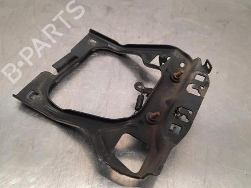 Hood lock PEUGEOT 208 I (CA_, CC_) 1.6 HDi | BP23585800C133