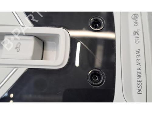 Luz interior AUDI E-TRON (GEN) 50 quattro | BP39571633I8 - Image 2