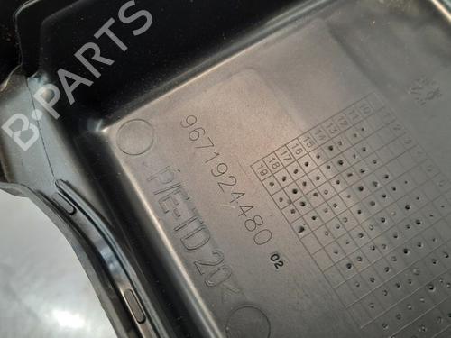 Fuse box PEUGEOT 208 I (CA_, CC_) 1.2 VTi 68 / PureTech 68 | BP15029219E1