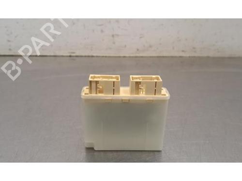 Used Electronic module Electronic module BMW i3 (I01) s Electric (184 hp) 33892680 33892680