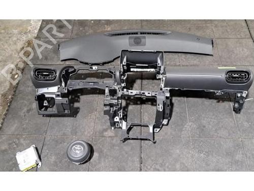Used Airbag Kit TOYOTA YARIS (_P21_, _PA1_, _PH1_) 1.5 Hybrid (MXPH10, MXPH11) (116 hp) 30810654