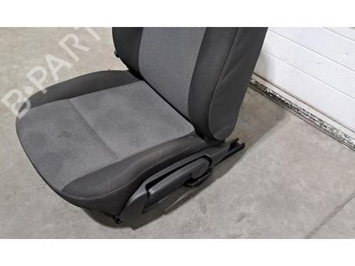 Left front seat NISSAN INTERSTAR Van (X62B) dCi 150 | BP31178938C15 