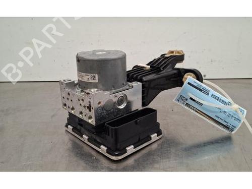Used ABS pump BMW 4 Coupe (F32, F82) 420 i (184 hp) 32398879