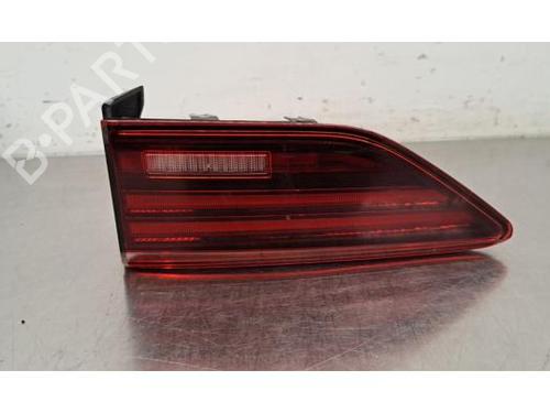 Used Right taillight VW GOLF VIII (CD1, DA1) 2.0 TDI (150 hp) 29393084