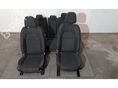 Set sedili Set sedili NISSAN QASHQAI III (J12) 1.3 DIG-T (140 hp) 34254575 34254575