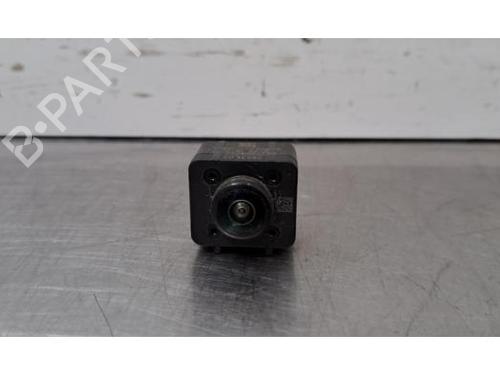 Camera DS DS 3 / DS 3 CROSSBACK (UR_, UC_, UJ_) 1.2 Hybrid 136 (URHPYF) | BP35746655E14 - Image 2