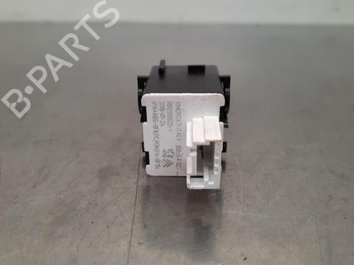 Switch PEUGEOT EXPERT Van (V_) 2.0 BlueHDi 120 | BP19634339I30