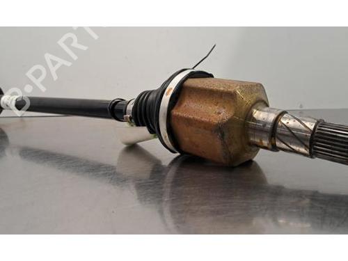 Left rear driveshaft TESLA MODEL Y (5YJY) Long Range All-wheel Drive | BP31633853M40