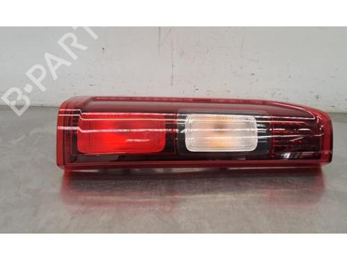 Used Left taillight NISSAN PRIMASTAR Van (X82) 2.0 dCi 150 (150 hp) 29317836