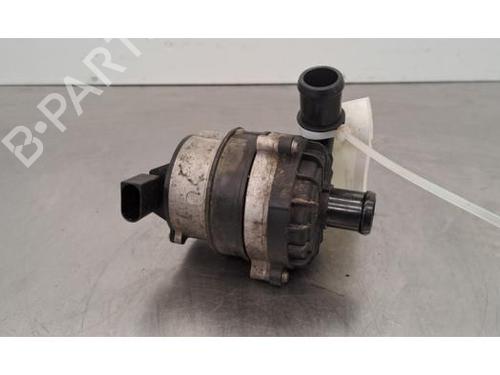 Used Auxiliary water pump PORSCHE MACAN (95B) 2.9 GTS (95BBL1) (380 hp) 30840258
