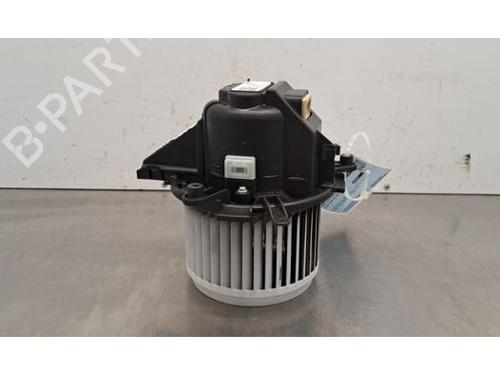 Used Heater blower motor Heater blower motor PEUGEOT 3008 II SUV (MC_, MR_, MJ_, M4_) Hybrid4 (M45GBU) (299 hp) 34572253 34572253