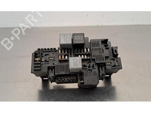 Fuse box MERCEDES-BENZ C-CLASS (W205) C 200 d (205.011) A2139065706