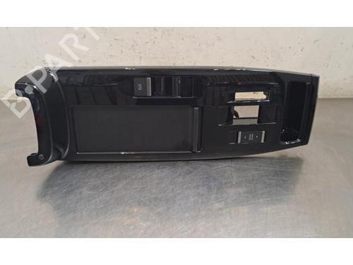 Used Middle console Middle console 37649528 37649528