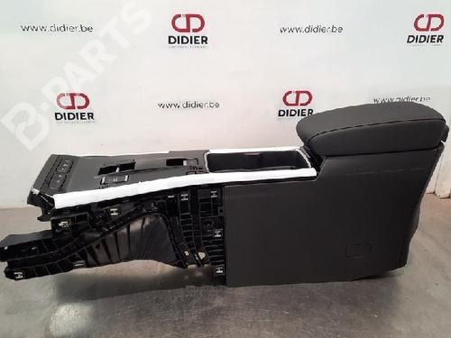 Used Armrest / Center console Armrest / Center console OPEL MOKKA MOKKA-e (76) (136 hp) 10891843 10891843