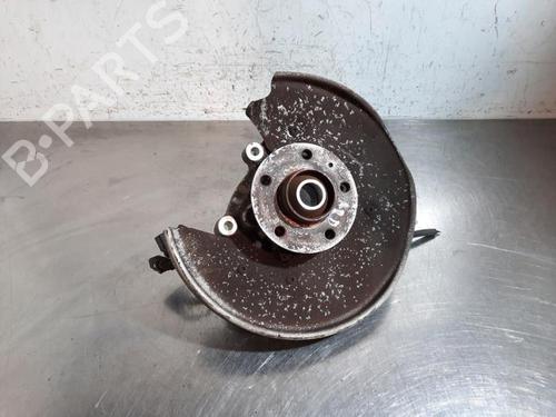 Højre hjullejehus spindel PORSCHE MACAN (95B) 3.0 S Diesel (258 hp) 30629585