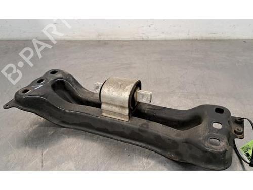 Used Gearbox mount MERCEDES-BENZ C-CLASS (W205) C 200 BlueTEC / d (205.037) (136 hp) 23638244