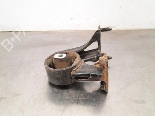 Used Engine mount TOYOTA AURIS Estate (_E18_) 1.3 (NRE180_) (99 hp) 18237091