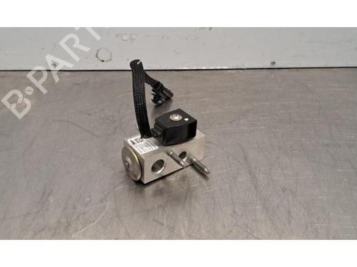 Used Electronic sensor PEUGEOT 308 III (FB_, FH_, FP_, F3_, FM_) e-308 (FMZKWZ) (156 hp) 30651242