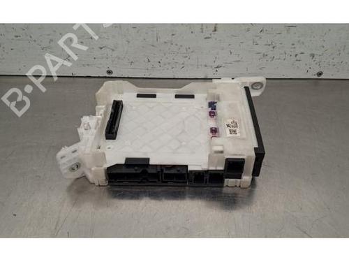 Used Fuse box Fuse box TOYOTA YARIS CROSS (MXP_) 1.5 Hybrid AWD-i (MXPJ16) (131 hp) 40289158 40289158