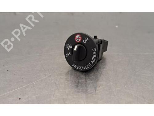 Used Switch Switch 37083175 37083175