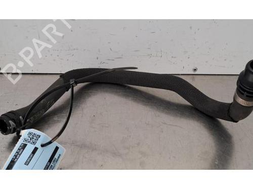 pipe-porsche-taycan-y1a-2019-34105334 main image