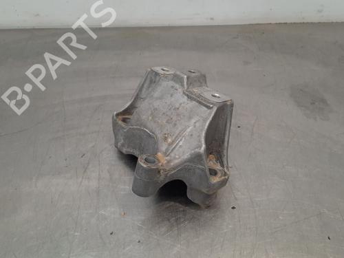 Used Gearbox mount SKODA KAMIQ (NW4) 1.0 TSI (95 hp) 15038712