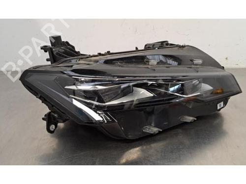 Used Right headlight PEUGEOT 308 III (FB_, FH_, FP_, F3_, FM_) Hybrid 225 (F3DGYT, F3DGNH) (224 hp) 29493705