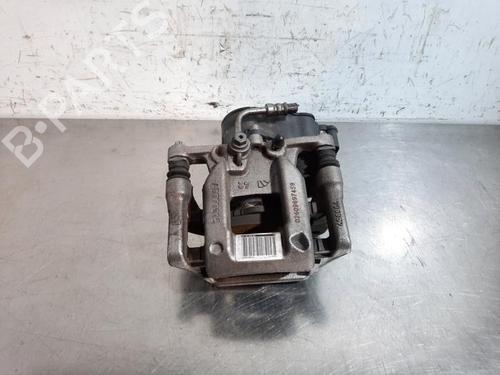 Højre bremsekaliber bag PEUGEOT 3008 II SUV (MC_, MR_, MJ_, M4_) 1.2 THP/ PureTech 130 (MRHNSM, MRHNSU, MRHNSJ, MRHNYW,... (131 hp) 23637938