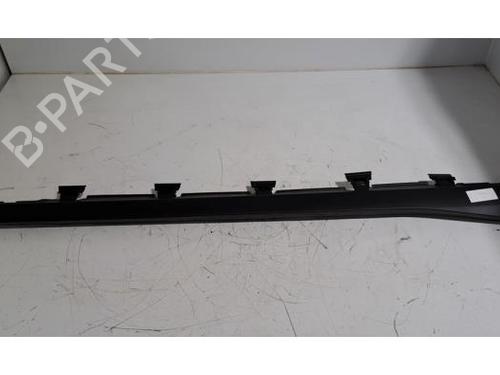 Used Right sideskirt CITROËN C3 IV (CC_, CB_) 1.2 PureTech 100 (CCHPV4) (101 hp) 31273679