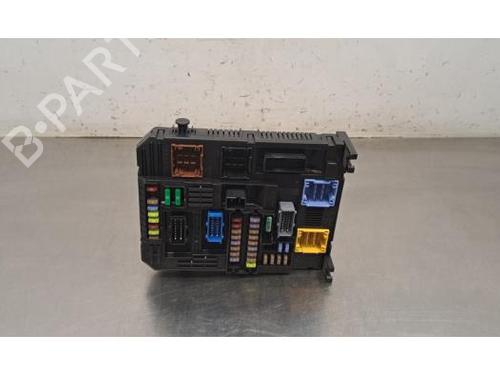 Used Fuse box Fuse box CITROËN GRAND C4 SPACETOURER (3A_, 3E_) 1.2 PureTech 130 (131 hp) 33927882 33927882