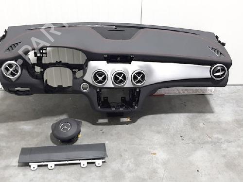 Used Airbag Kit MERCEDES-BENZ GLA-CLASS (X156) GLA 200 CDI 4-matic (156.902) (136 hp) 10878161