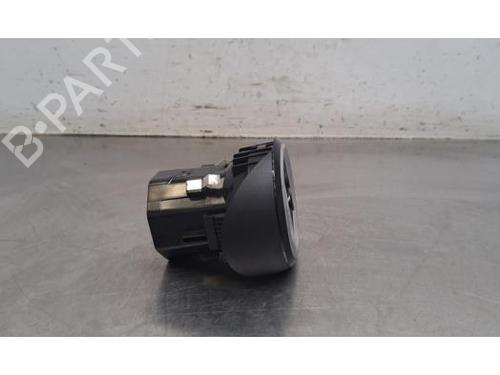 Air vent MERCEDES-BENZ CLA (C118) CLA 180 Mild-Hybrid (118.384) | BP40483507I21 - Image 5