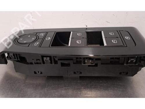 Switch MAZDA MX-30 (DR) e-SKYACTIV | BP30139074I30 