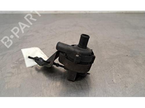 Used Auxiliary water pump MERCEDES-BENZ C-CLASS (W205) C 200 BlueTEC / d (205.037) (136 hp) 23638243