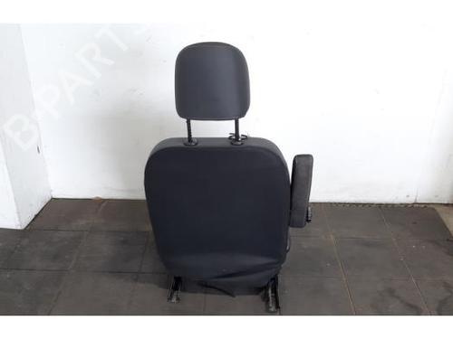 Left front seat RENAULT TRAFIC III Van (FG_) 1.6 dCi 120 (FGMB, FGMC) | BP21674856C15 
