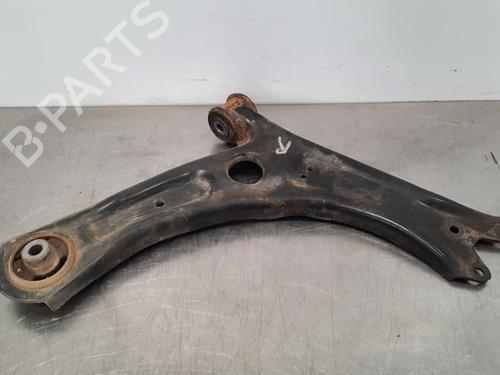 Used Right front suspension arm VW CADDY IV Box Body/MPV (SAA, SAH) 2.0 TDI (102 hp) 10900113