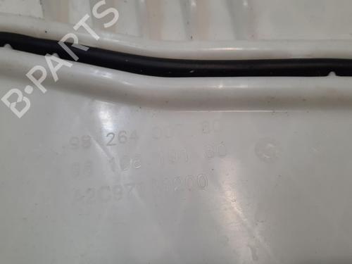 Windscreen washer tank PEUGEOT 3008 II SUV (MC_, MR_, MJ_, M4_) 1.2 THP/ PureTech 130 (MRHNSM, MRHNSU, MRHNSJ, MRHNYW,... | BP15034840C113 