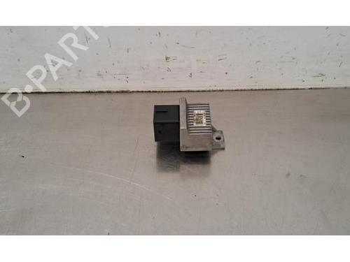 Elektronisk modul RENAULT MASTER III Platform/Chassis (EV, HV, UV) 2.3 dCi 145 FWD (EV0E, EV0F, HV0E, HV0F, UV0E, UV0F,... (146 hp) 28050230