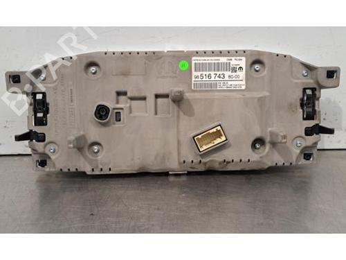 Zestaw wskaźników / Licznik PEUGEOT 208 II (UB_, UP_, UW_, UJ_) 1.2 PureTech 100 | BP30806450C47