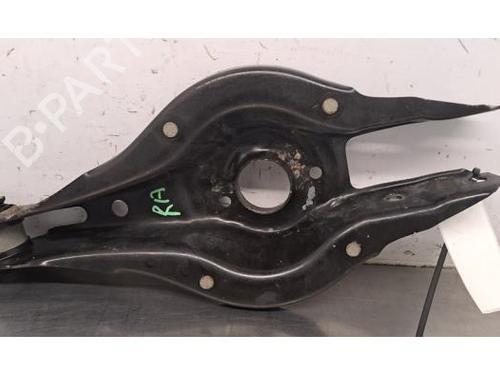 Used Right rear suspension arm Right rear suspension arm BMW 2 Coupe (F22, F87) 218 d (150 hp) 32740018 32740018